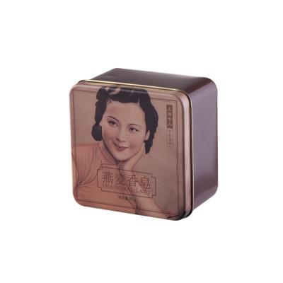Square tea caddy tin